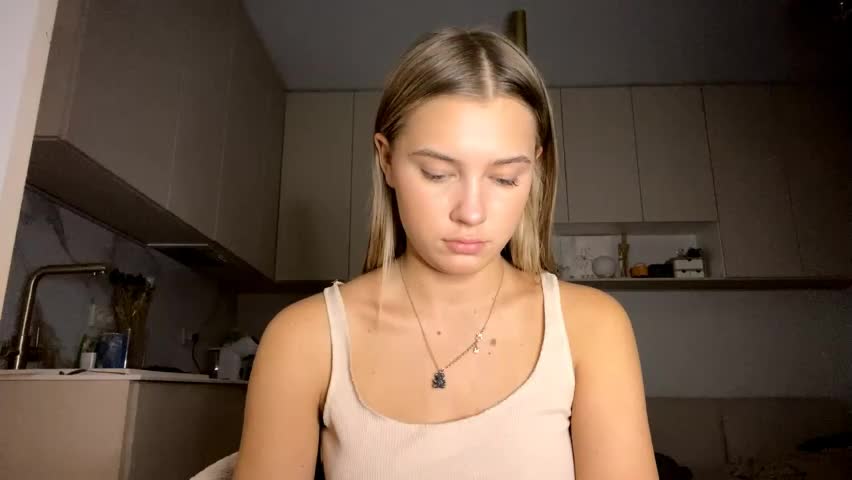 lourapimenta Adult Chat April 4, 2026