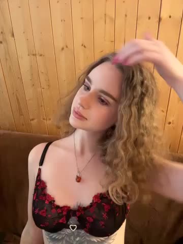 nemesidaM Adult Chat April 4, 2026