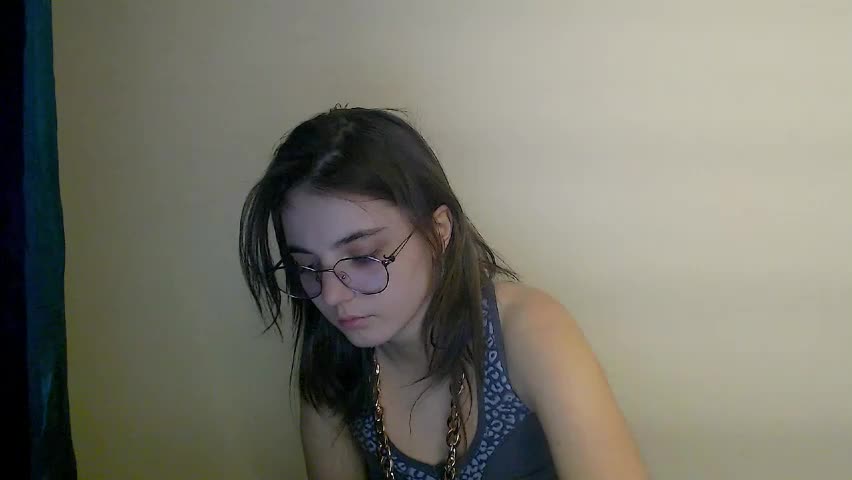 azumi_chan_ Adult Chat April 4, 2026