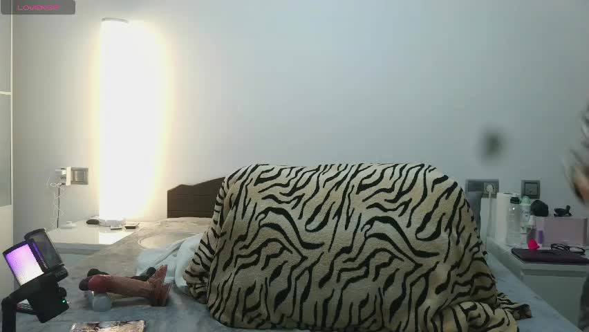 bonbonsitos_69 Adult Chat April 4, 2026