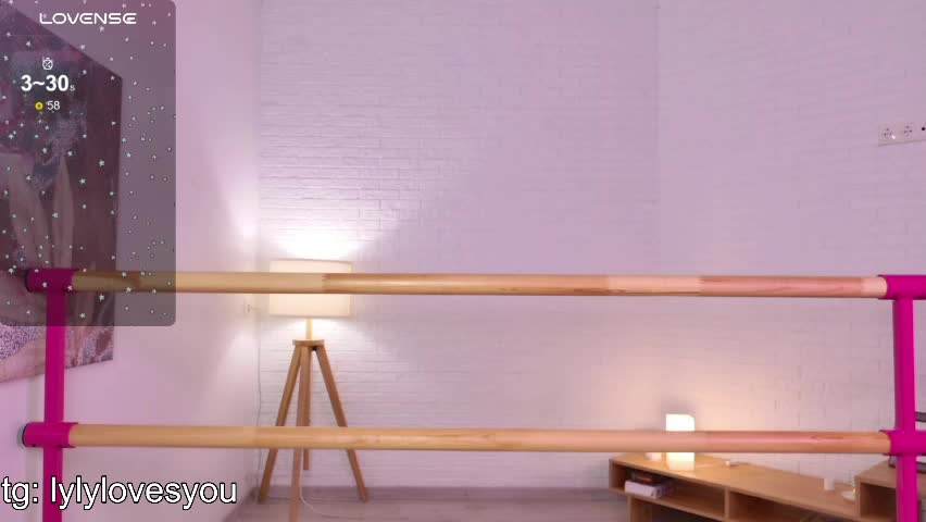 lyly_loveyou Adult Chat April 4, 2026