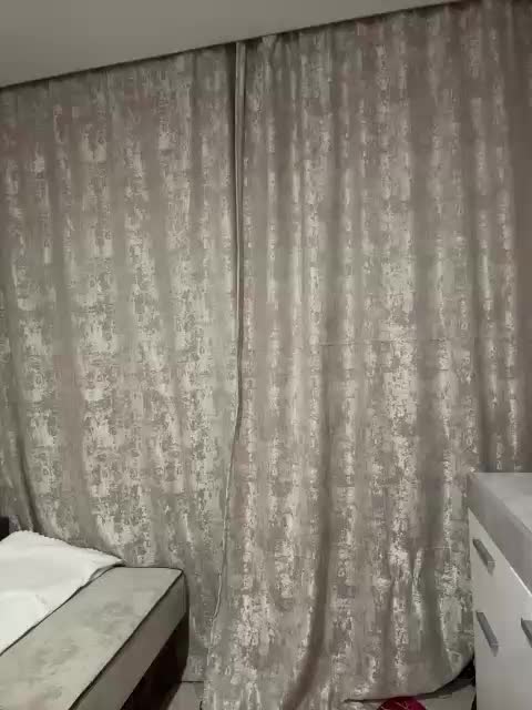 _Milashka_ Adult Chat April 4, 2026