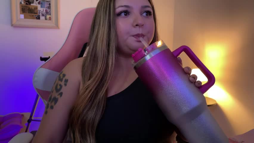 amandhaaa Adult Chat April 4, 2026