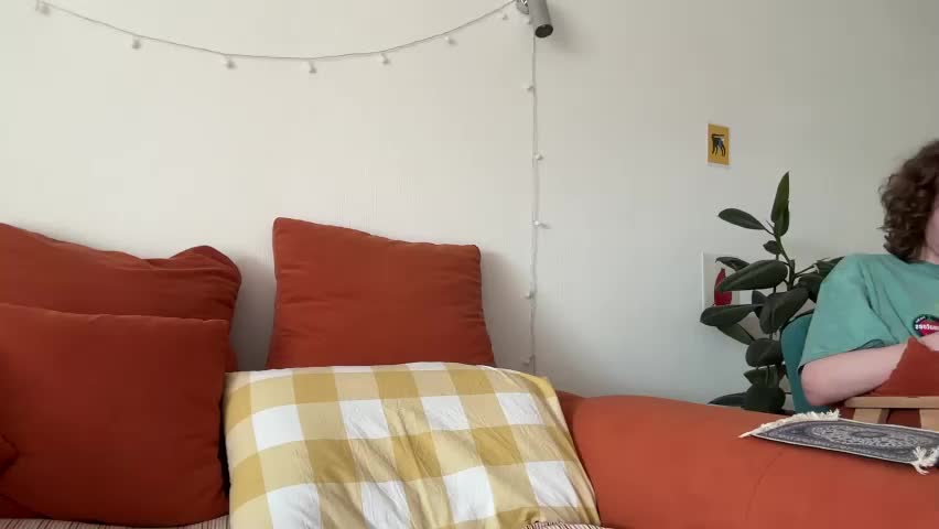 di_n_alex Adult Chat April 4, 2026