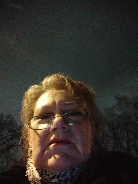 EmpressLady Adult Chat April 4, 2026