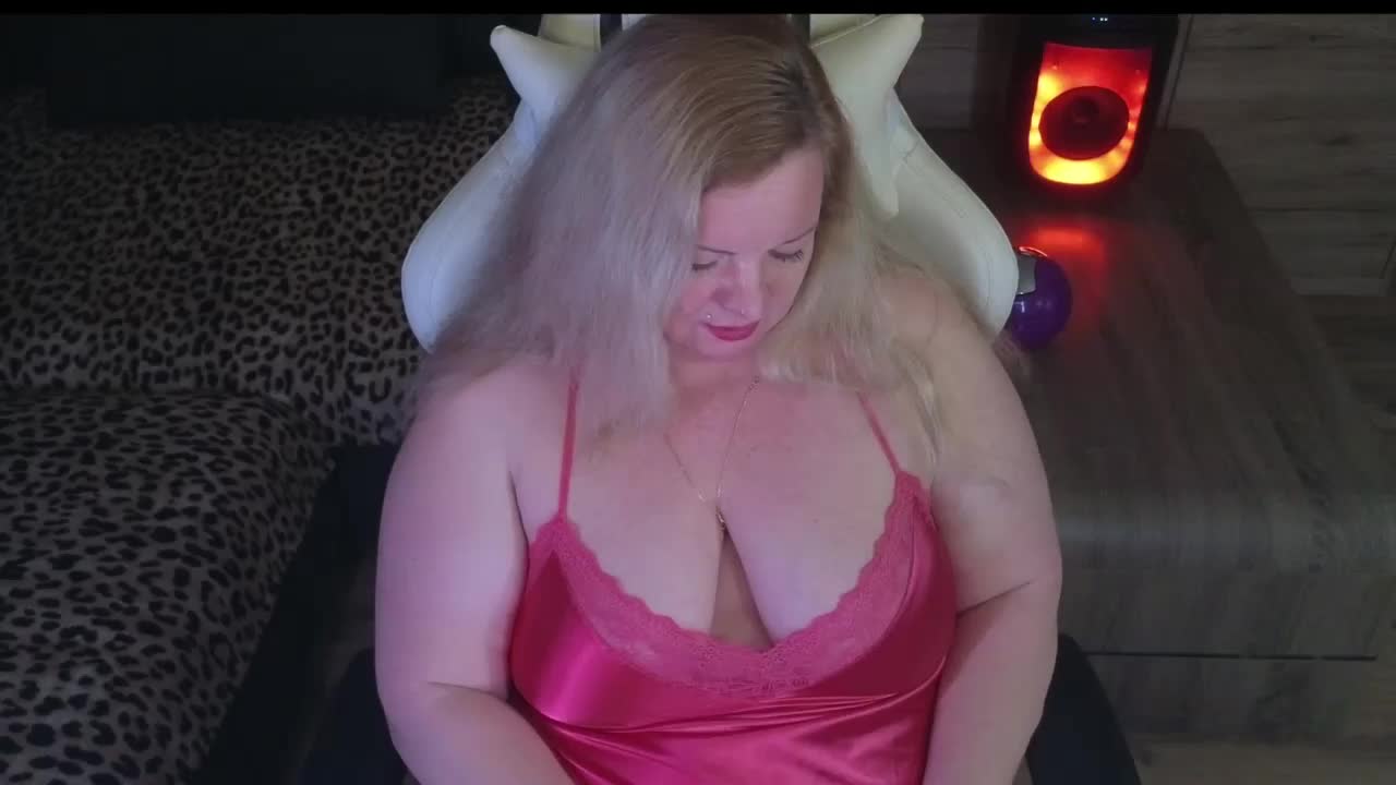 Molligspielle Adult Chat April 4, 2026