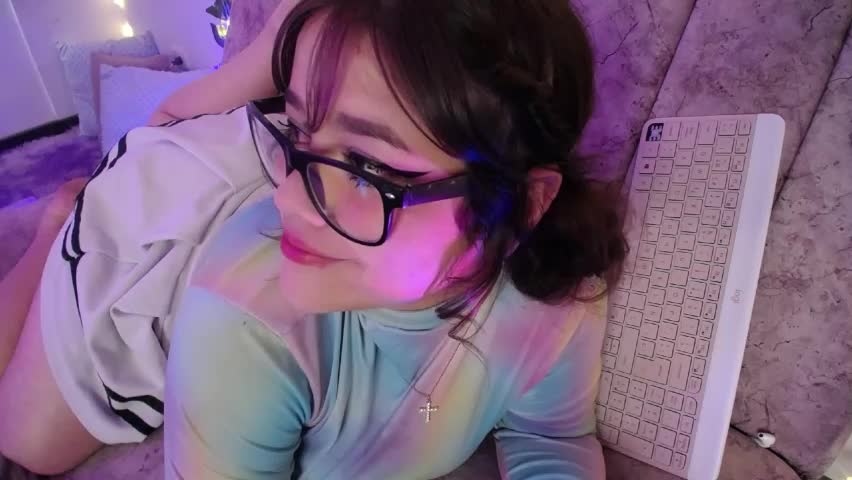 chaarlotte_1 Adult Chat April 4, 2026