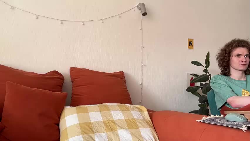 di_n_alex Adult Chat April 4, 2026