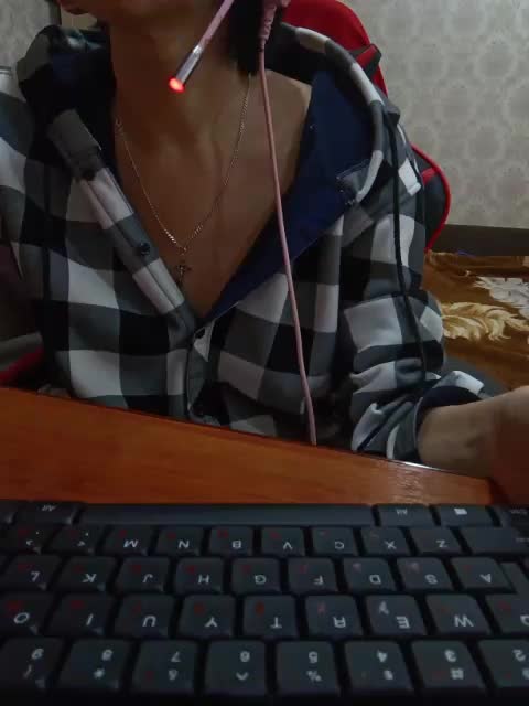 naked_taxi_dispatcher Adult Chat April 4, 2026