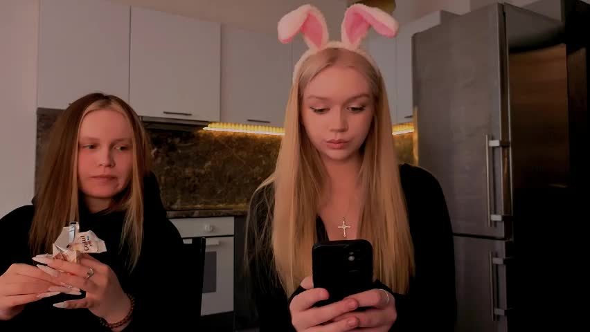 jiaalisaa Adult Chat April 4, 2026