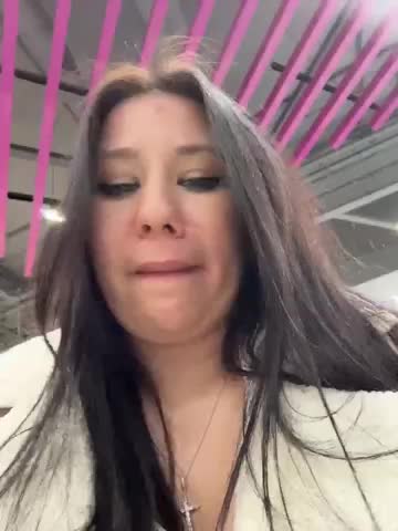 -Lune Adult Chat April 4, 2026