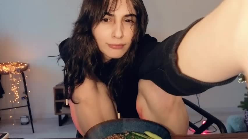 wonderland_stia Adult Chat April 4, 2026