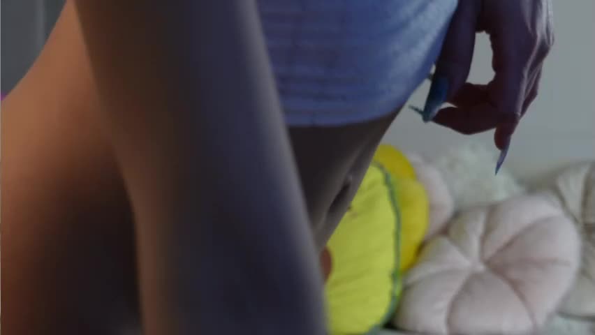 alieness_2026-04-04_10-15-19_960 Adult Chat April 4, 2026