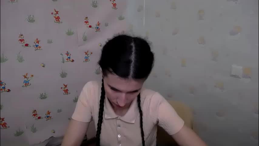 lauradre_ Adult Chat April 4, 2026