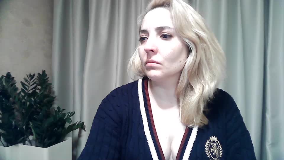 mariska-kiska Adult Chat April 5, 2026