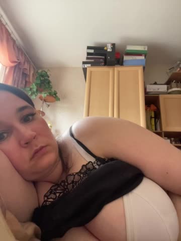 SaliiOnli Adult Chat April 5, 2026