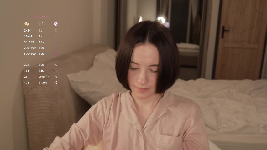 _female_essence_ Adult Chat April 4, 2026