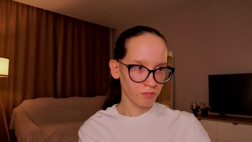 lynettebails Adult Chat April 5, 2026