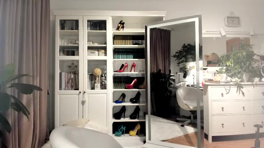 ollalla7 Adult Chat April 5, 2026