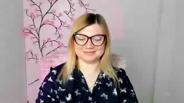 molly_moree Adult Chat April 5, 2026