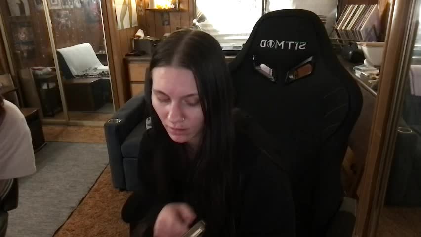 incognitoqueen Adult Chat April 5, 2026