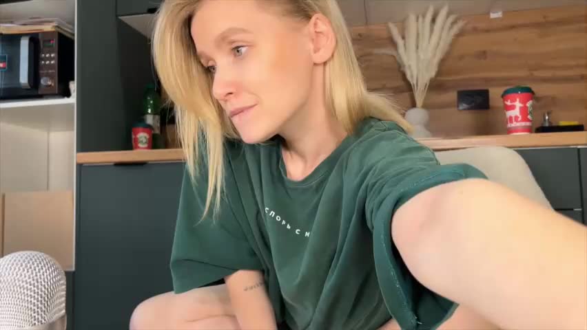 adele_nick2202 Adult Chat April 5, 2026