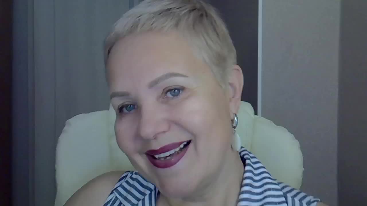 MadamMadam Adult Chat April 5, 2026