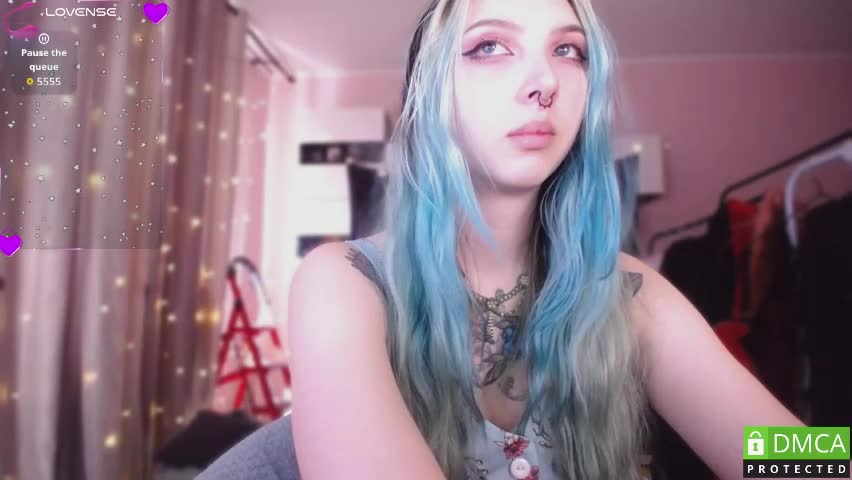 justmeowgirl Adult Chat April 5, 2026