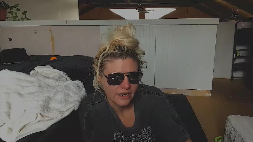 honeybuhnny Adult Chat April 5, 2026