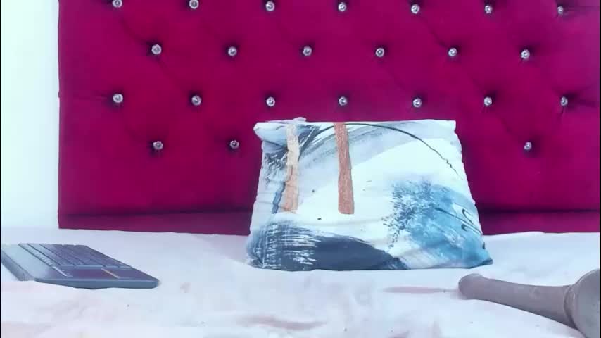 aleja_rousse Adult Chat April 5, 2026