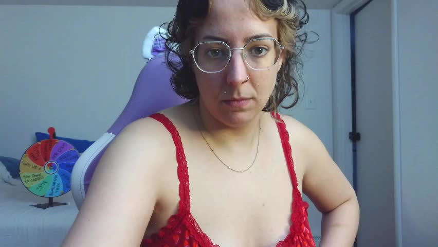 findomglana Adult Chat April 5, 2026