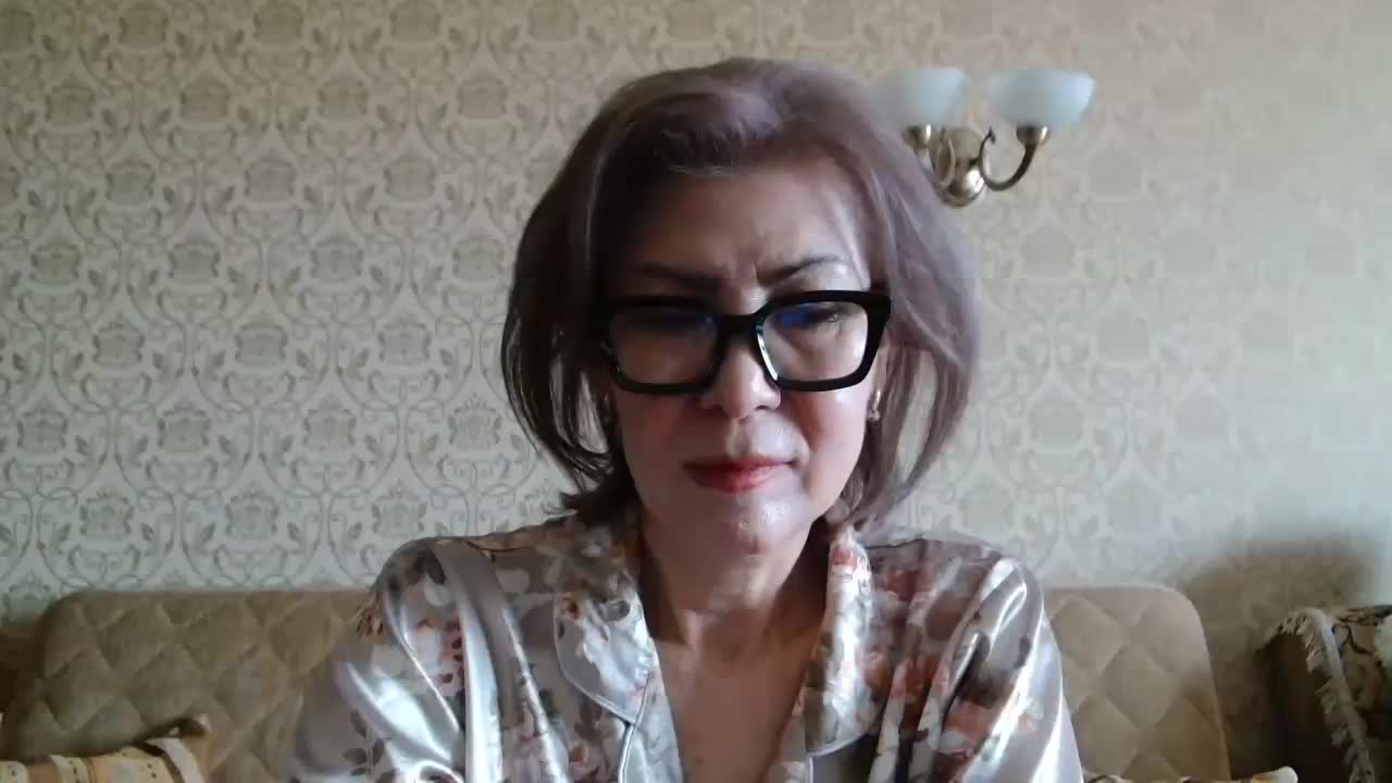 ElegantLady00 Adult Chat April 5, 2026