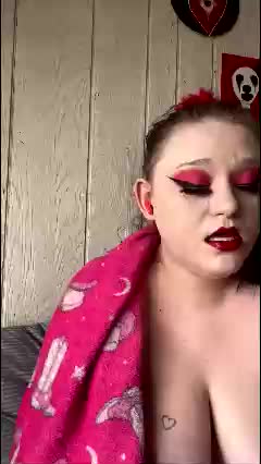 findommefoxi Adult Chat April 5, 2026