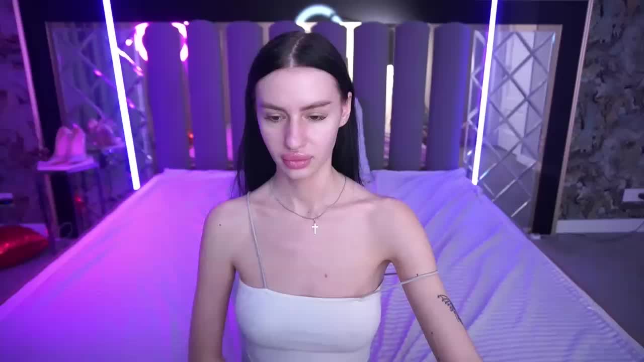 SnowWhiteee Adult Chat April 5, 2026