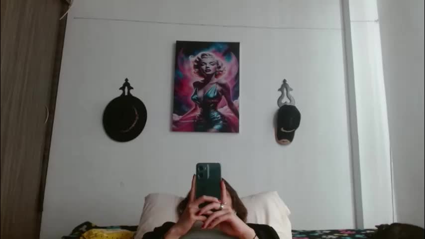 crystal_starx Adult Chat April 5, 2026
