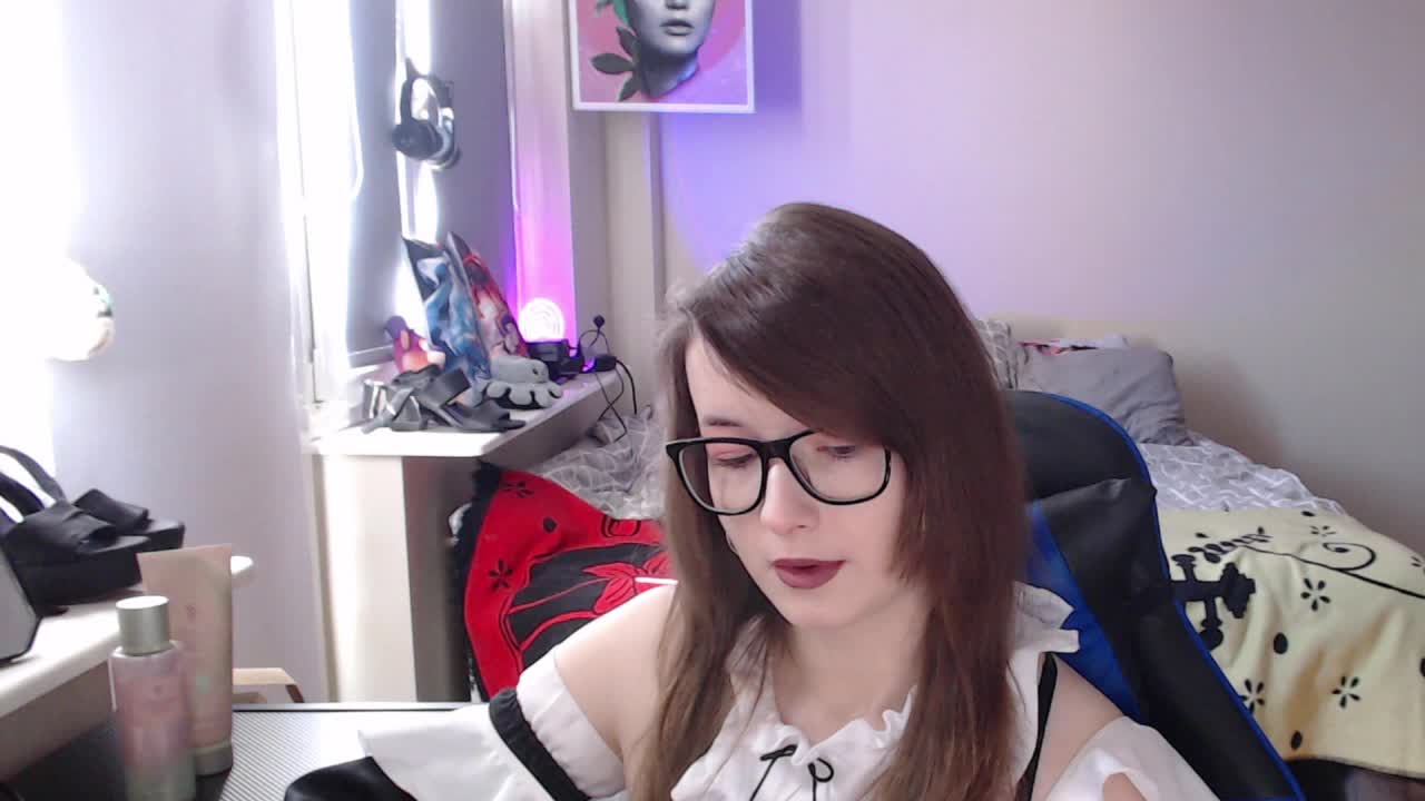 Cherry-Luna Adult Chat April 5, 2026