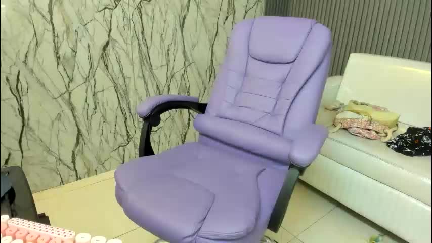katteyes_ Adult Chat April 5, 2026