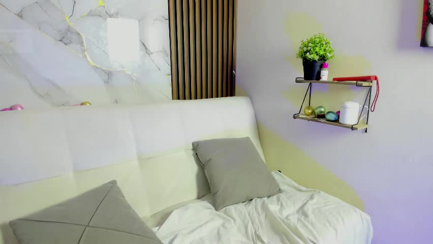 ela_jamess Adult Chat April 5, 2026