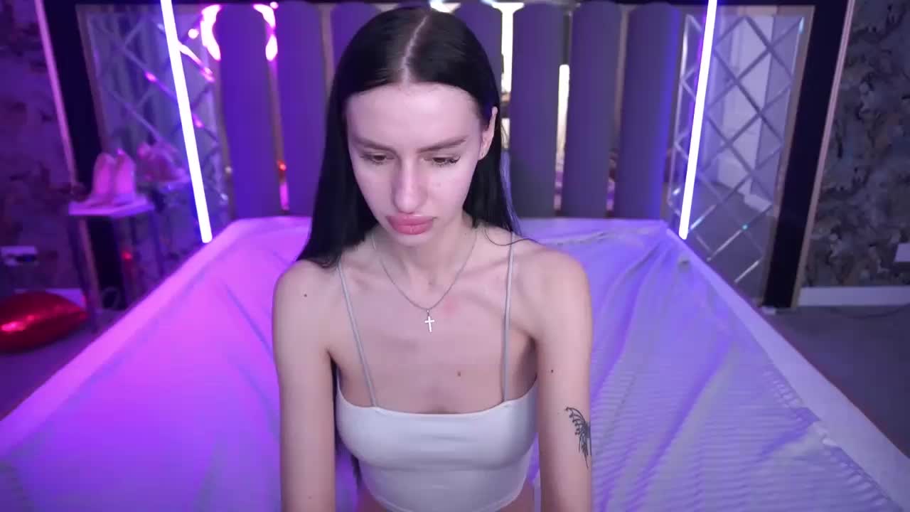 SnowWhiteee Adult Chat April 5, 2026