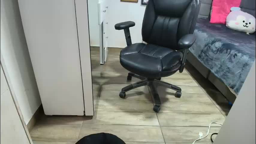 mia_sepulveda Adult Chat April 5, 2026