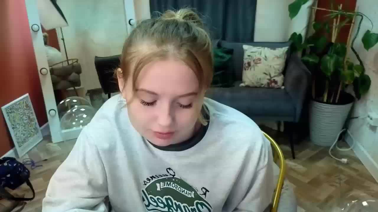 SweetM1la Adult Chat April 5, 2026