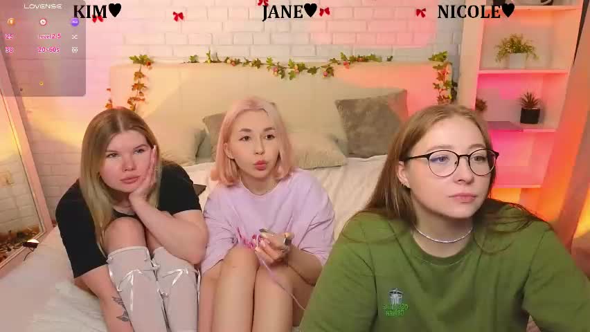 _ramune_ Adult Chat April 5, 2026