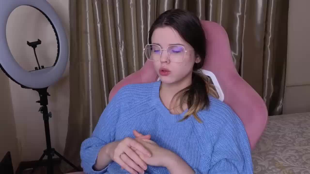 HannaCristal Adult Chat April 6, 2026