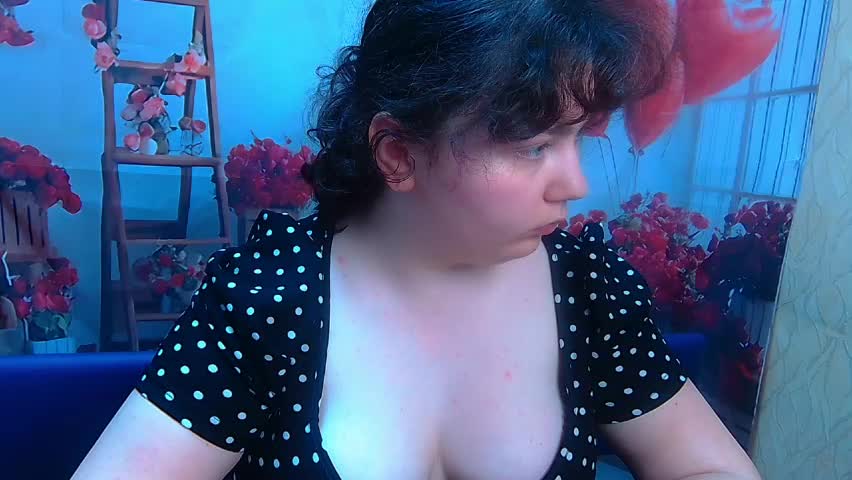 neonilalisova Adult Chat April 5, 2026