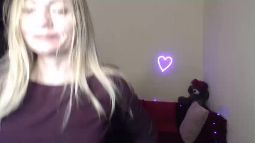 mikkey_mouse8 Adult Chat April 6, 2026