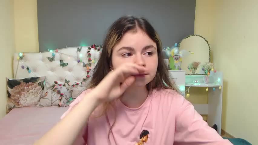 rrtinaredly Adult Chat April 5, 2026