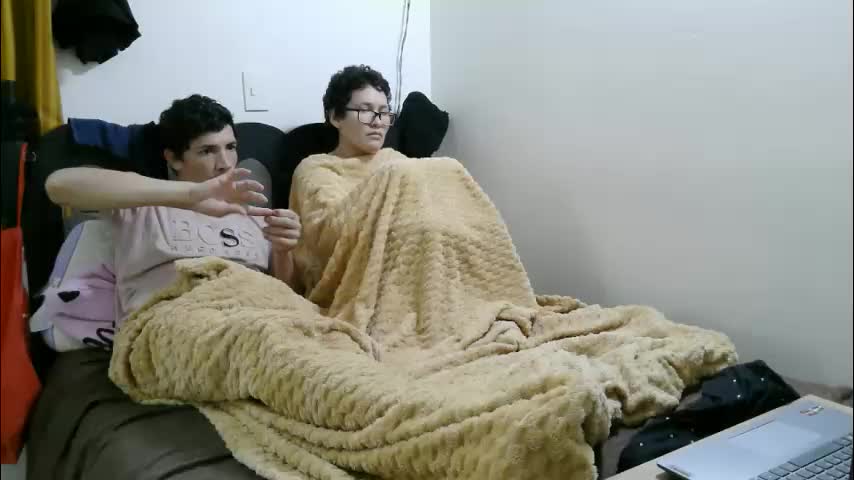 mauroluxandra Adult Chat April 6, 2026
