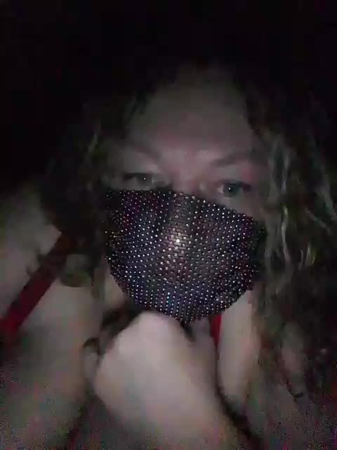 EVIL_TITS Adult Chat April 6, 2026