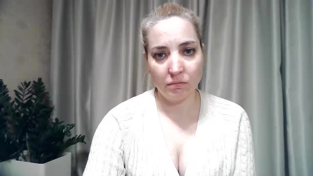 mariska-kiska Adult Chat April 6, 2026