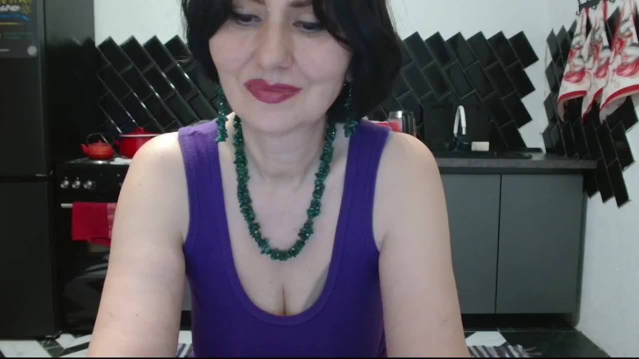 ANGELALADI Adult Chat April 6, 2026